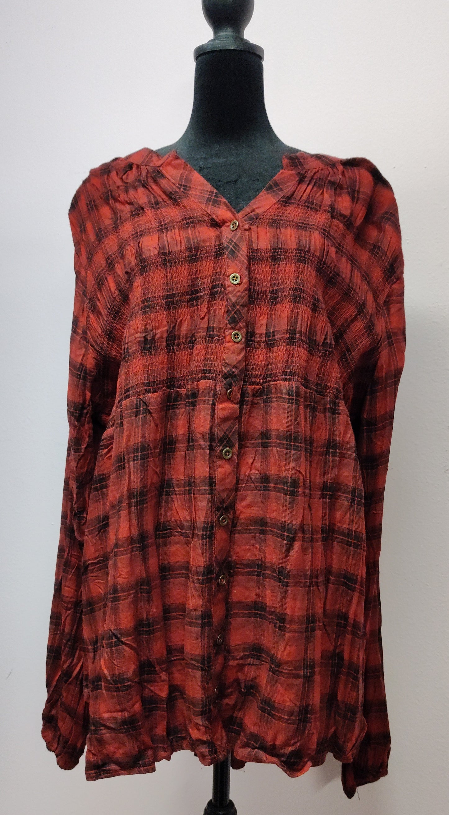 NEW - Top - size 2XL - T10051