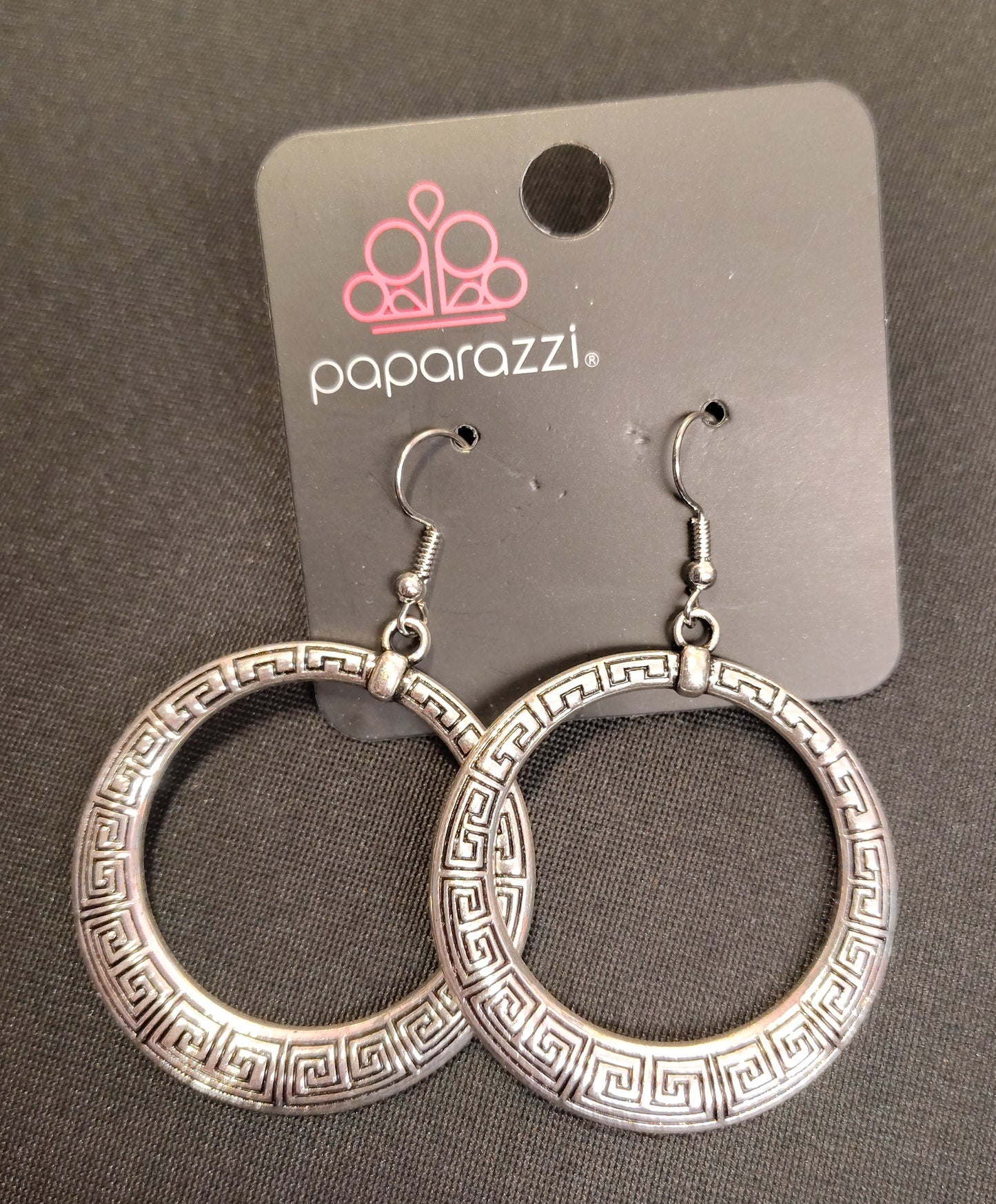 NEW - Earrings E10017