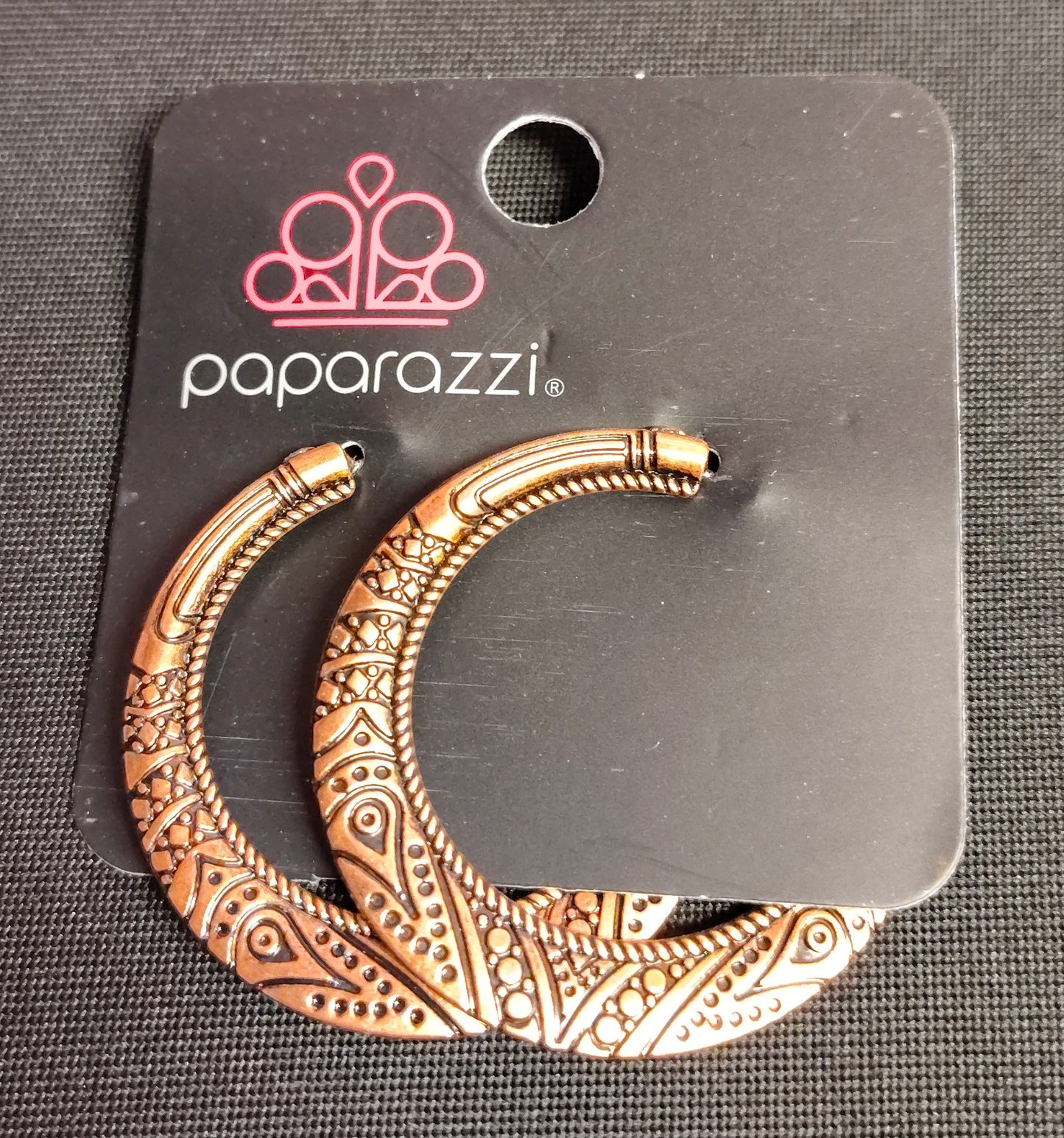 NEW - Earrings E10038