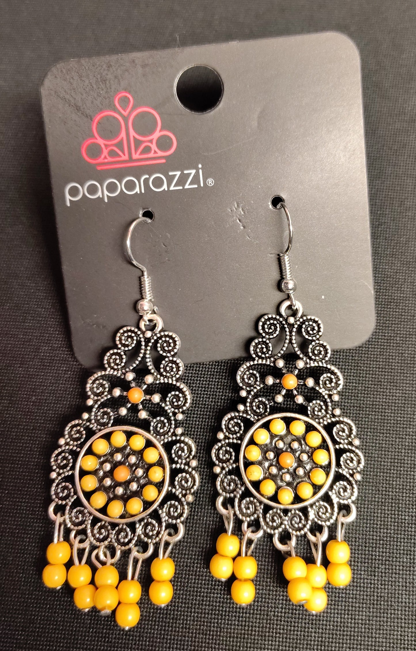 NEW - Earrings E10079