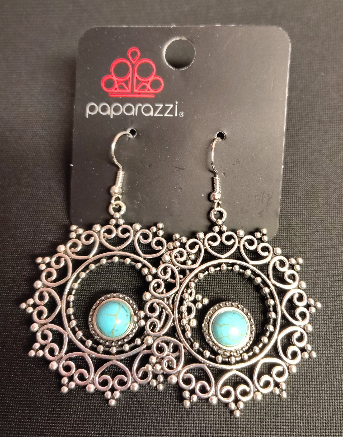 NEW - Earrings E10090