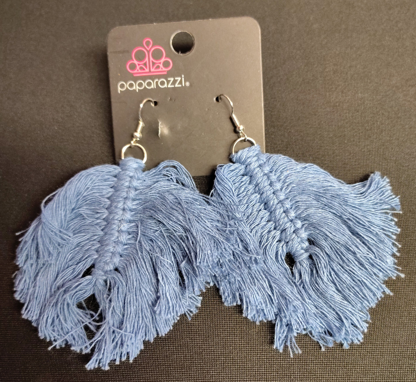 NEW - Earrings E10098