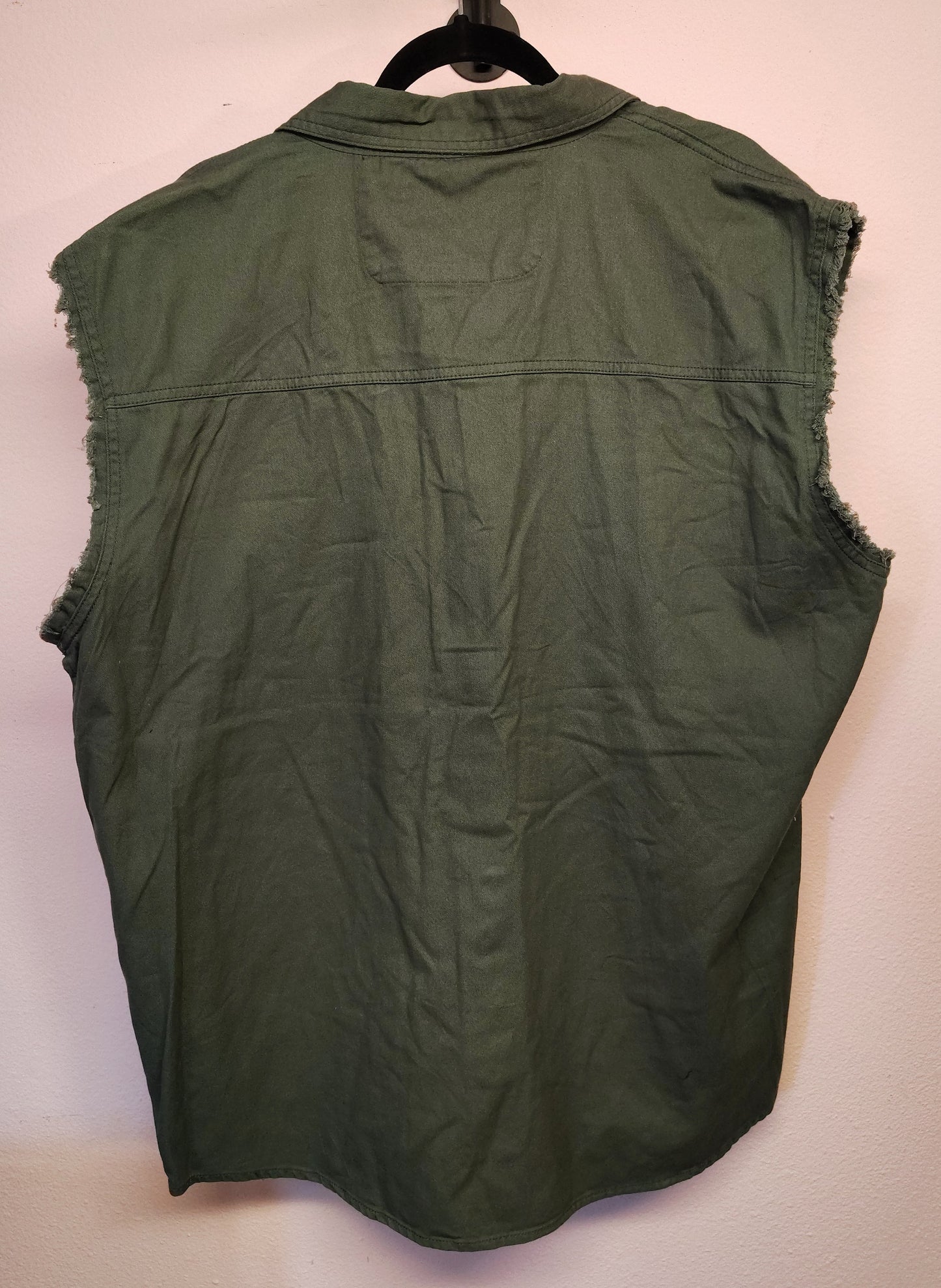 NEW - Top - Size 2XL - T10055