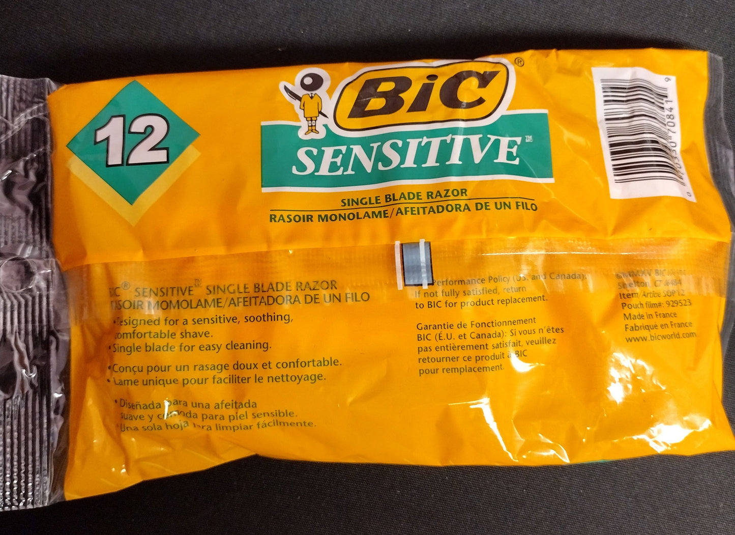 NEW - BIC - 12 pk sensitive single blade razors - B10001