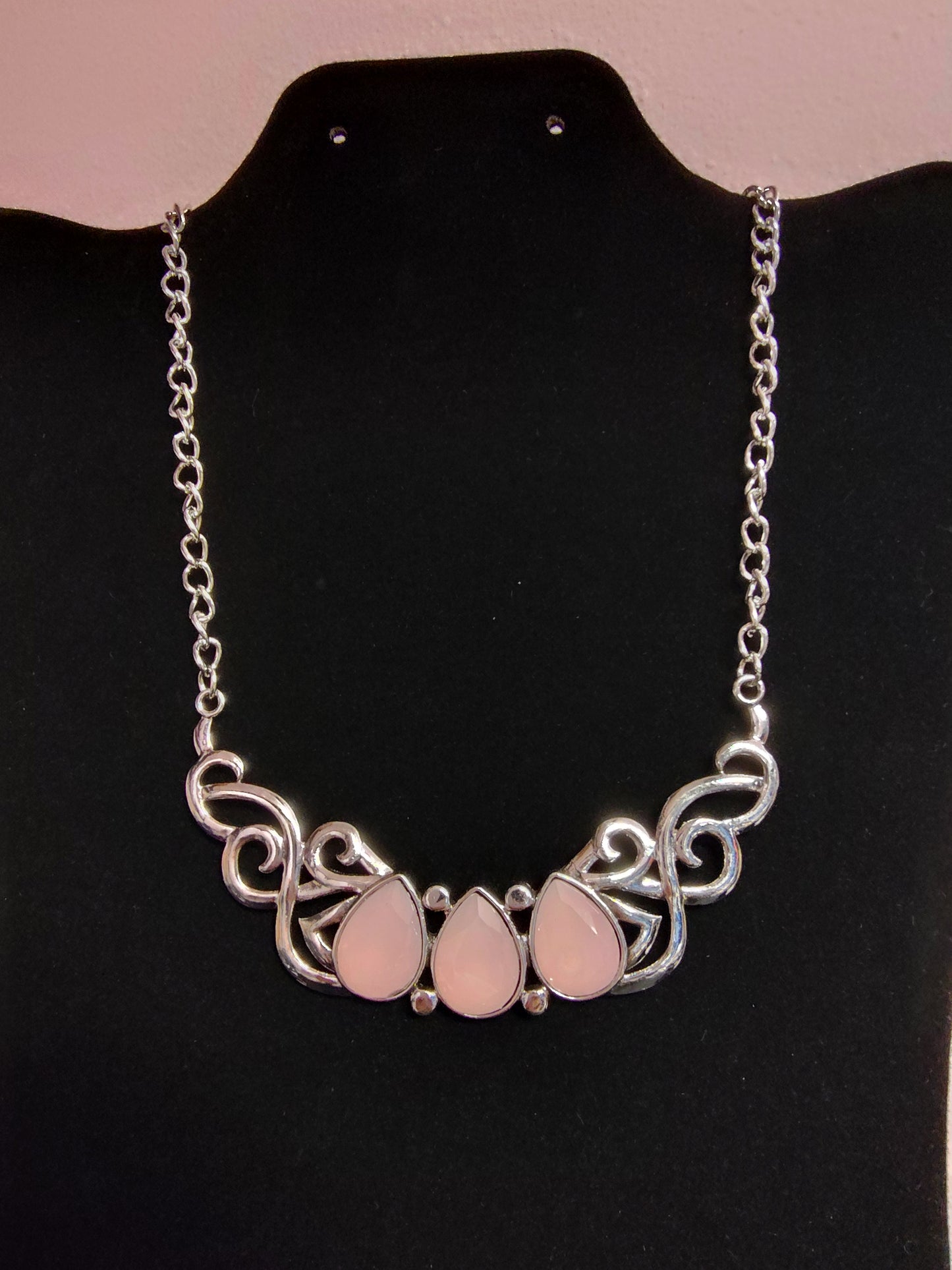 NEW - Necklace - JN10036