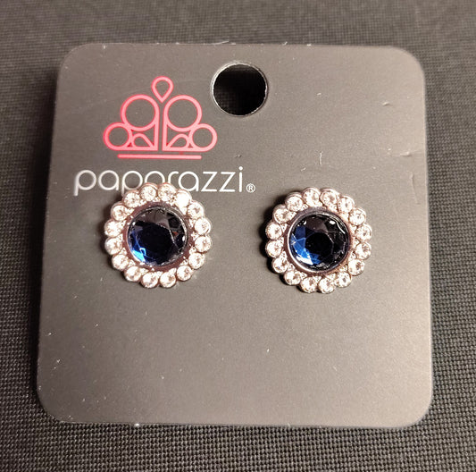 NEW - Earrings E10033