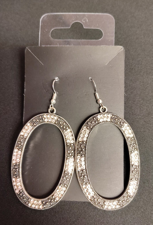 NEW - Earrings E10055