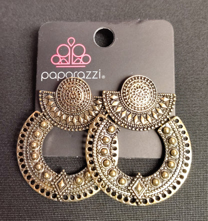 NEW - Earrings E10068