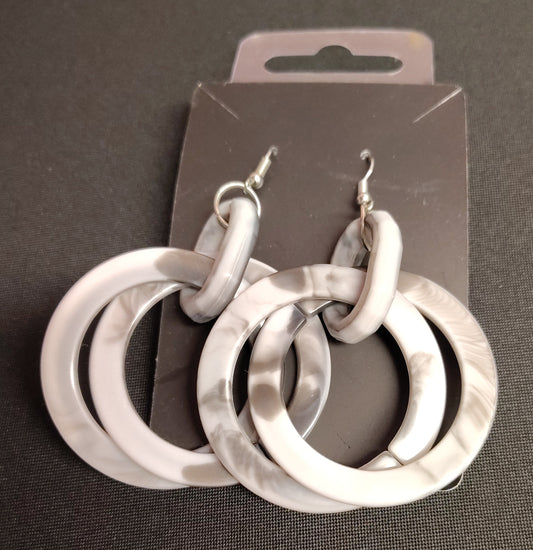 NEW - Earrings E10099