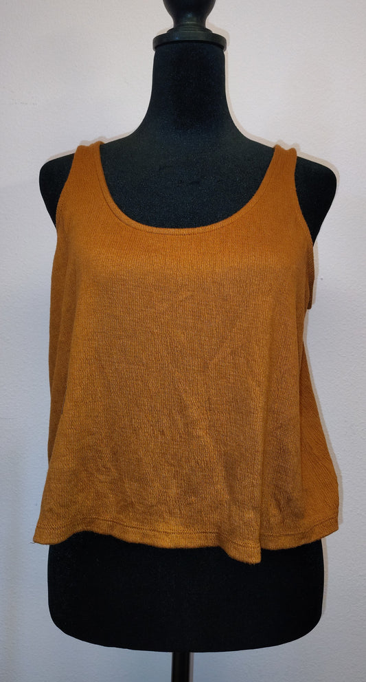 NEW - Top - Size S - T10058