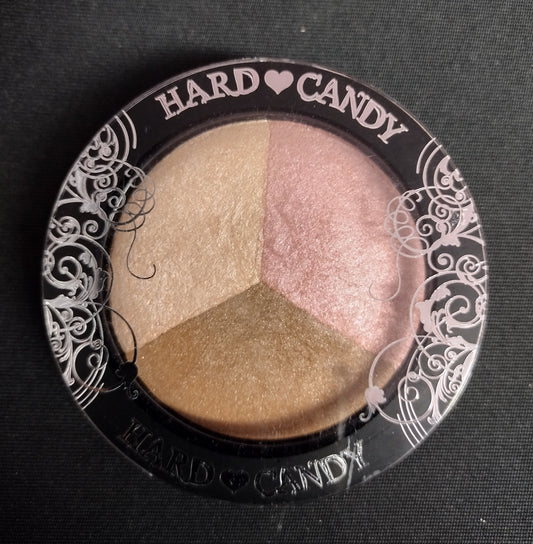 NEW - Hard Candy - Contouring Face Trio