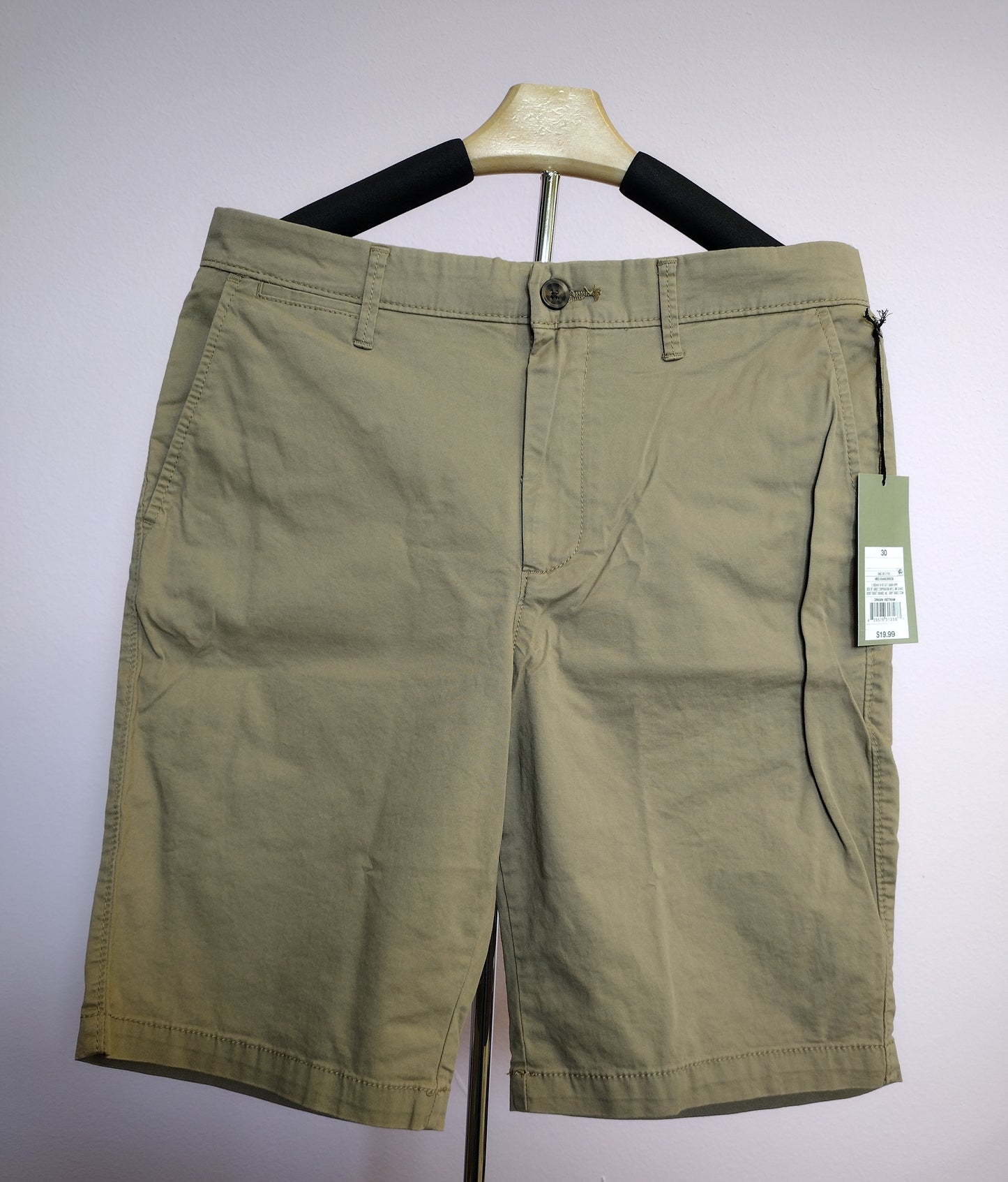 NEW - Shorts - size 30 - S10002