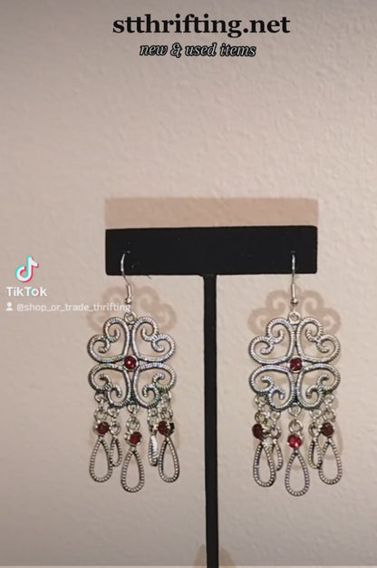 NEW - Earrings - E10001