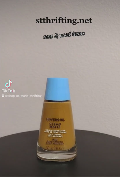 NEW - CoverGirl - Liquid Foundation - Deep Golden - M10001