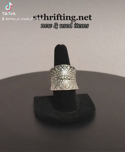 NEW - Ring - JR10016