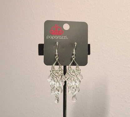 NEW - Earrings E10074