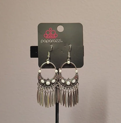 NEW - Earrings E10072