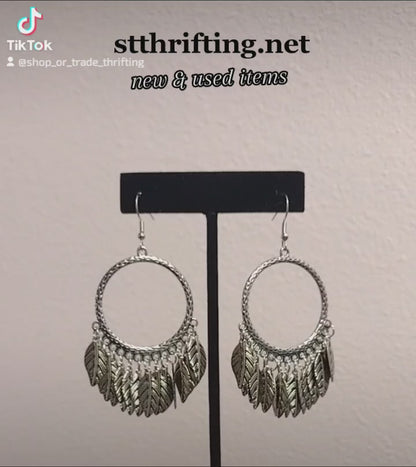 NEW - Earrings - E10009