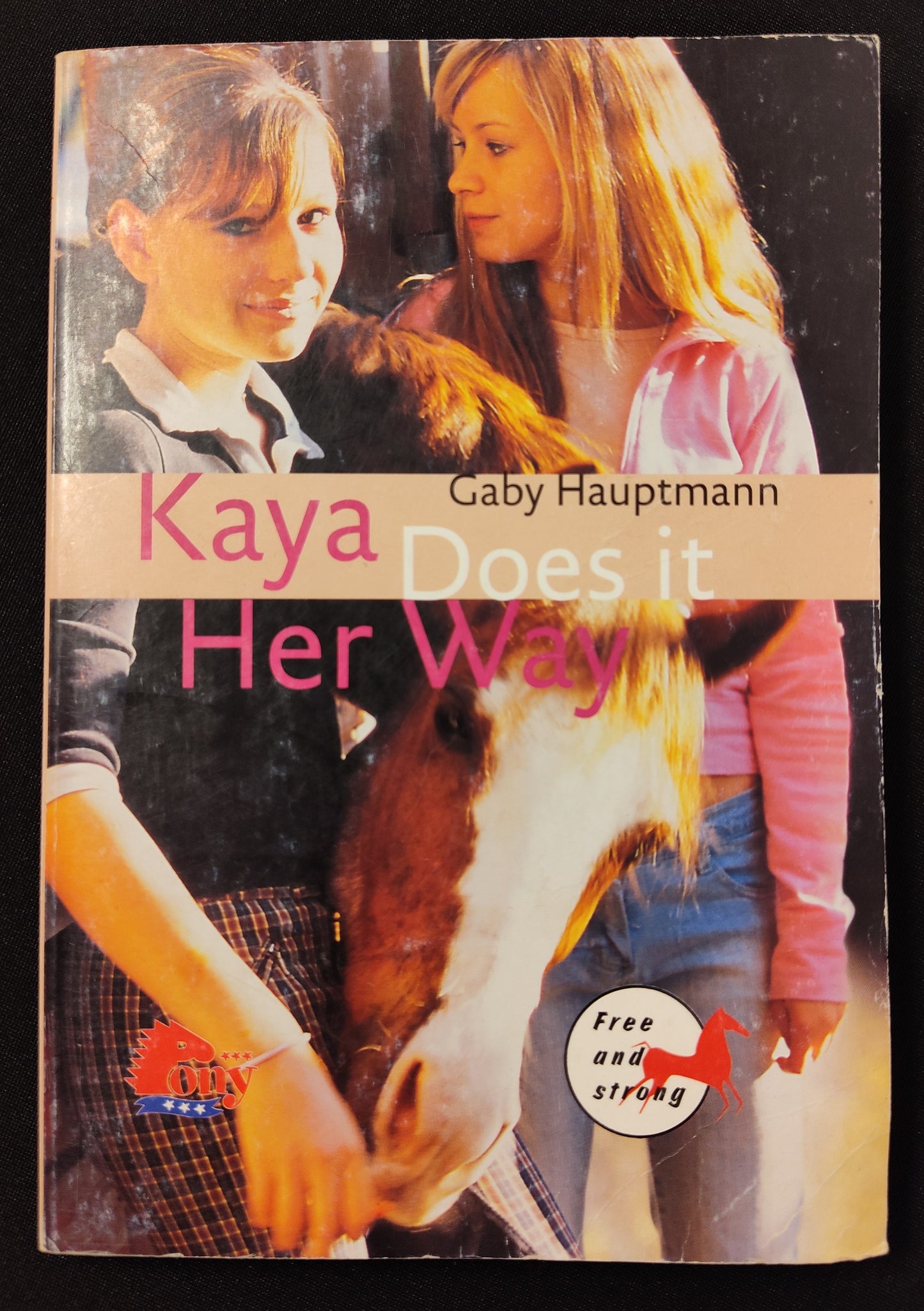 USED - Book - Kaya Does it Her Way - RB10004